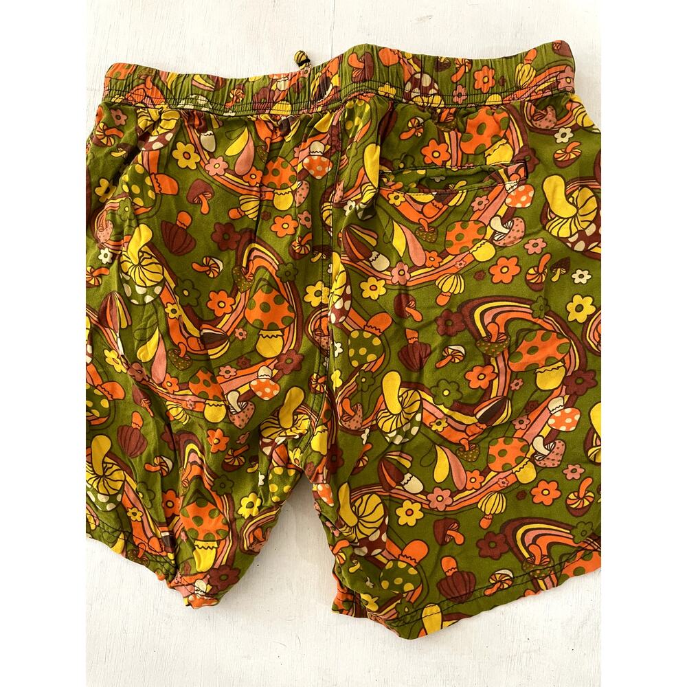 Massive Retro Psychedelic Mushroom Print Shorts Green Orange Festival Medium
